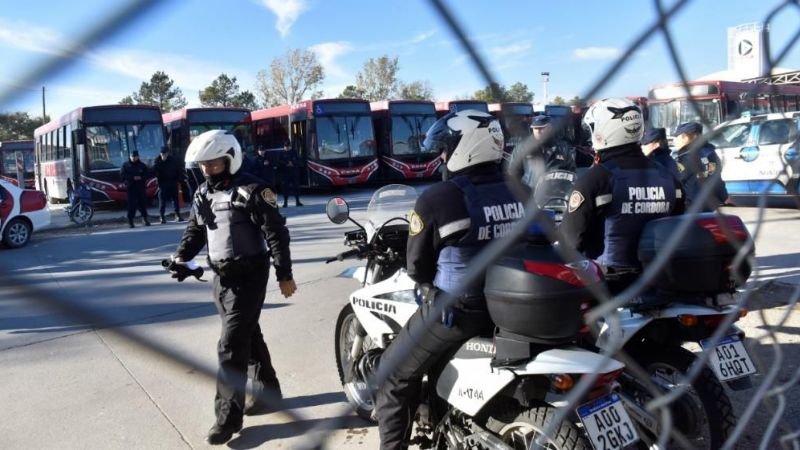 Militarizarán la circulación de colectivos en Córdoba