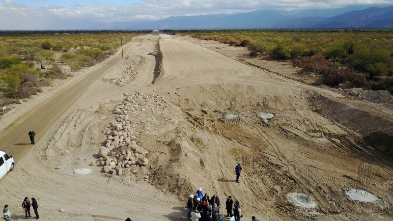 Plena actividad en la obra de la Ruta 46