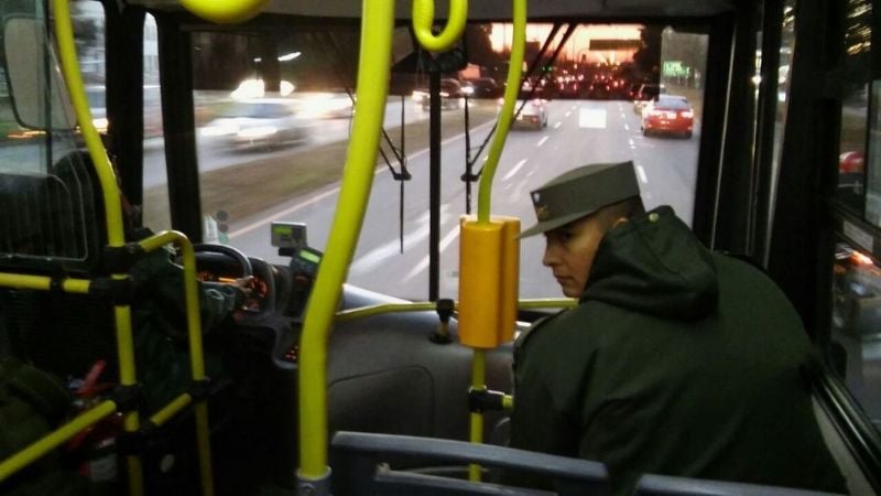 Con custodia policial funciona el transporte urbano de Córdoba