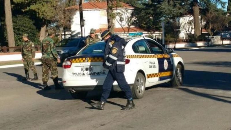 Con custodia policial funciona el transporte urbano de Córdoba