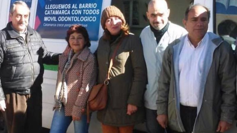 El senador Corpacci entregó ambulancia en Los Ángeles