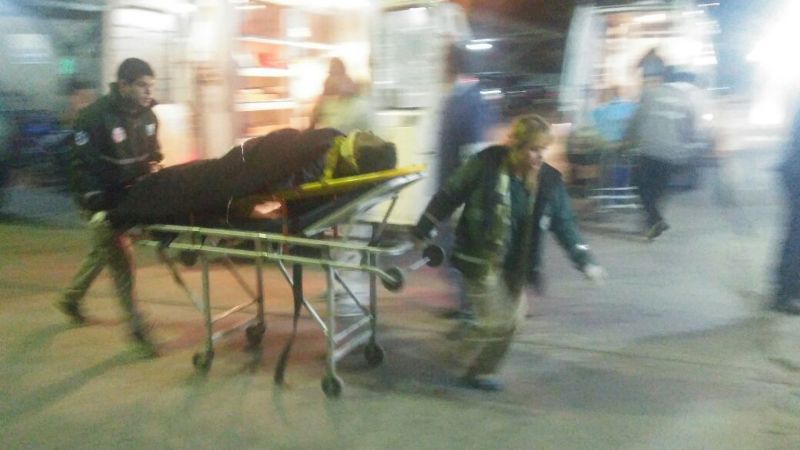 Comenzaron a llegar al ambulancias a los hospitales