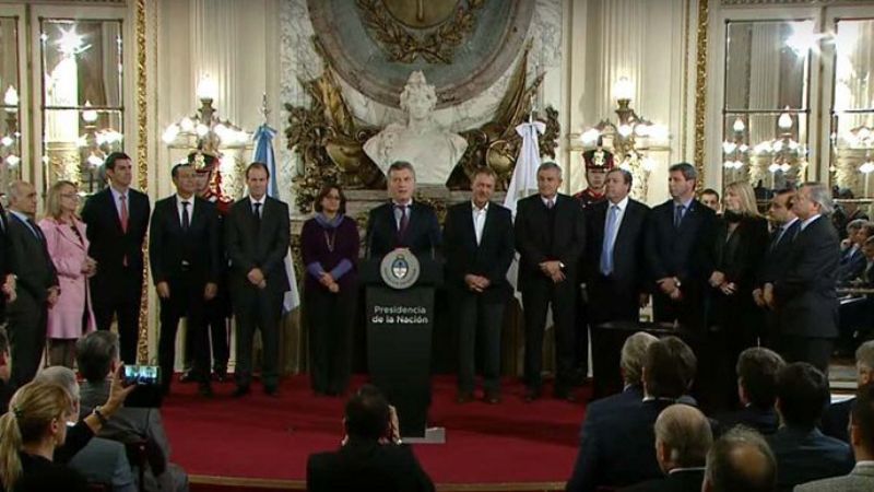 La Gobernadora firmó el Acuerdo Federal Minero