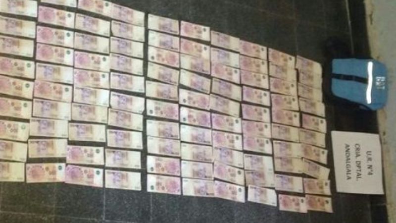 Detienen en Andalgalá a un joven con $17.000