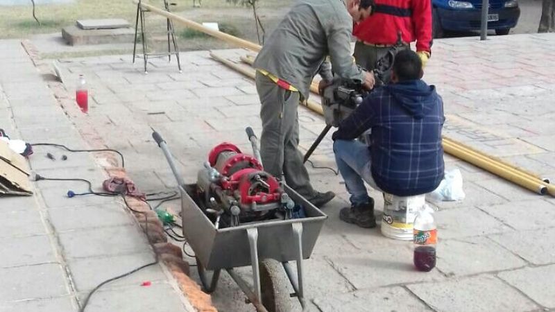 Comenzó obra instalación de gas natural Escuela 280