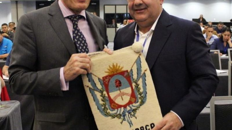 El intendente Jalil recibió un reconocimiento en Miami