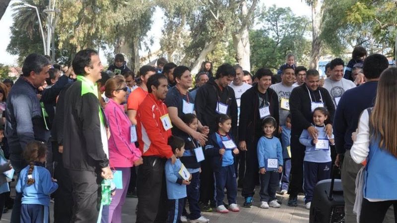 El Colegio del Carmen “corrió” por el “Día del Padre”