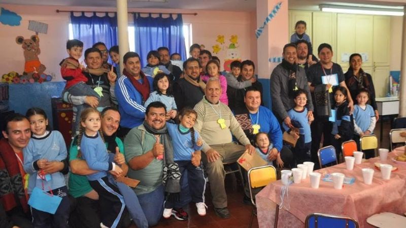 El Colegio del Carmen “corrió” por el “Día del Padre”