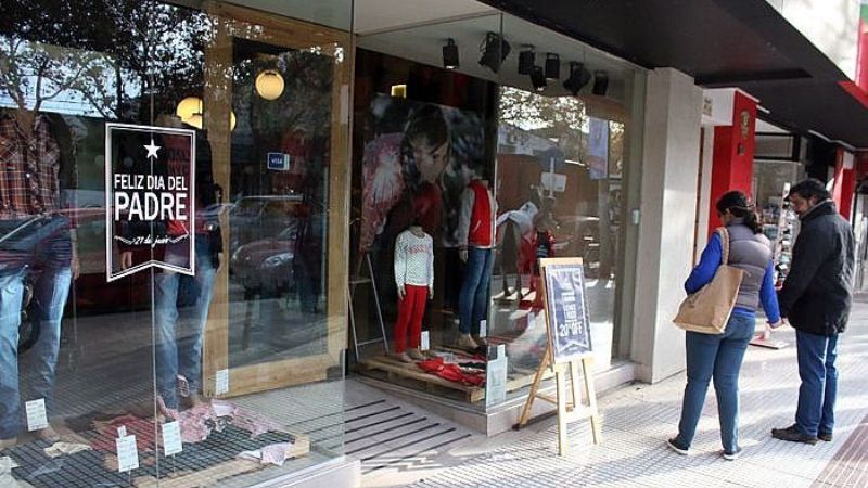 Según CAME, las ventas por el Día del Padre cayeron 3,6%