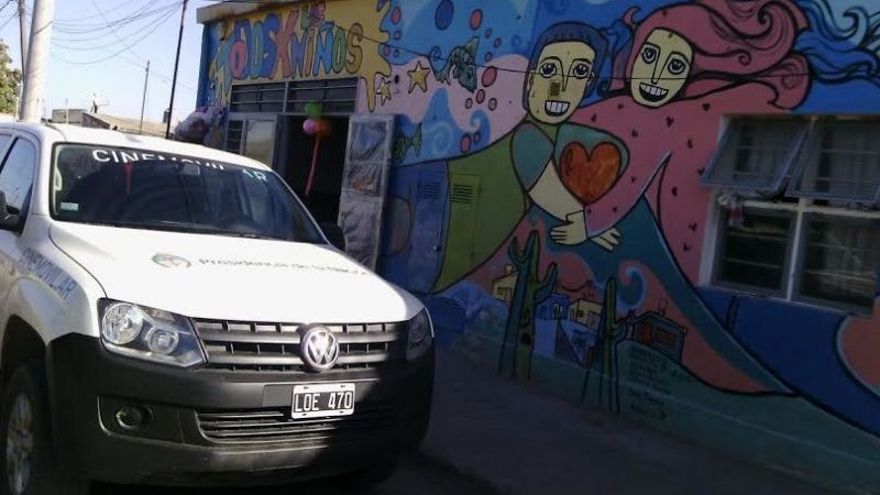El Cine Móvil de Cultura en Capayán y Bº San Antonio Sur