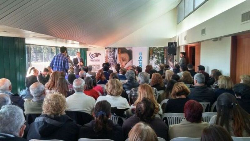 Catamarqueños en congreso de Entidades Vecinales en Rosario