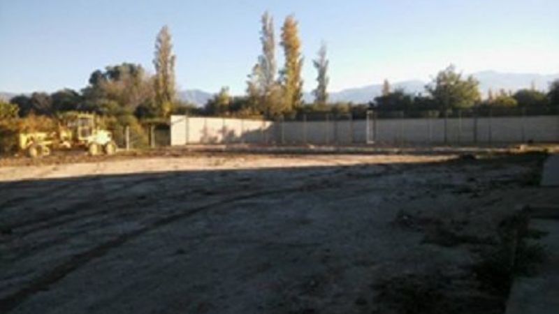 Construyen cancha multiuso en el Polideportivo