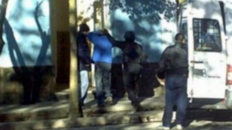 El padrastro continuará detenido