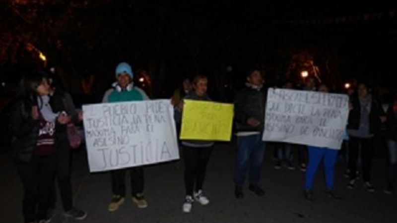 Deslucida marcha de silencio por Panchito en Andalgalá