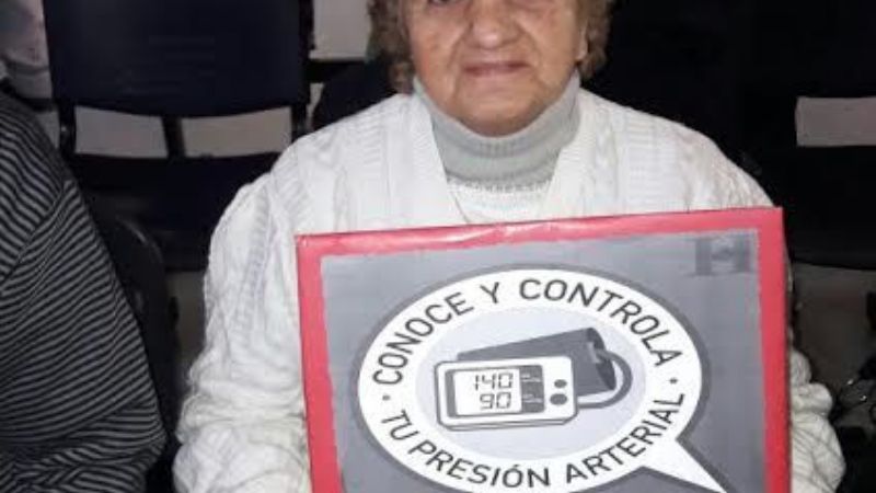 Múltiples actividades por el mes Hipertensión Arterial