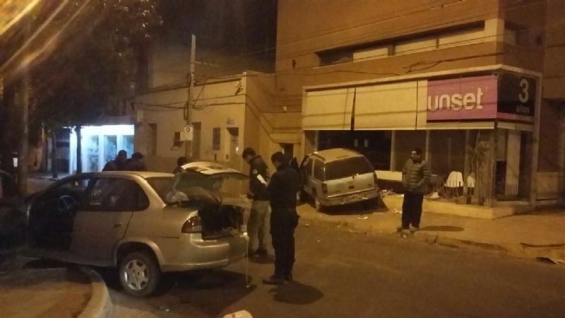 Espectacular choque en pleno centro