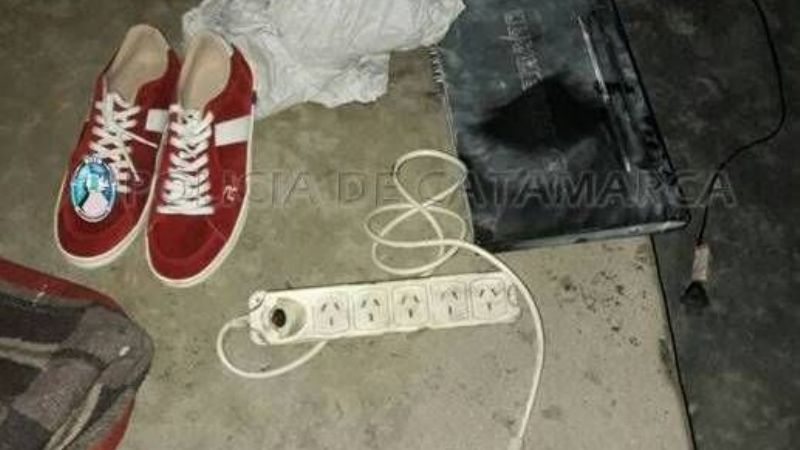 Arrestan a una mujer y un joven por un robo