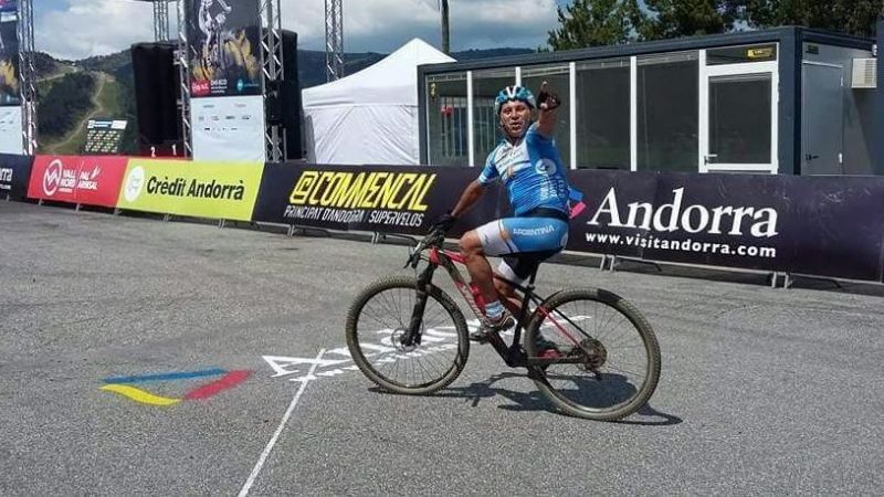 “Buchingo” Andreatta se destacó en el Mundial Máster de MTB