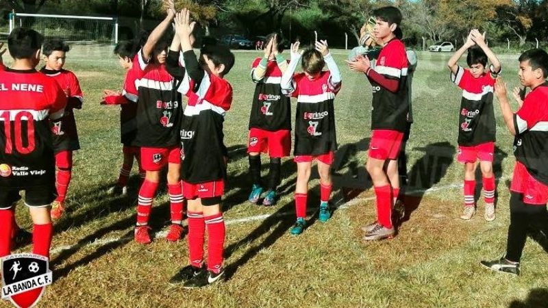 La Carrera prevaleció en el clásico con Las Pirquitas