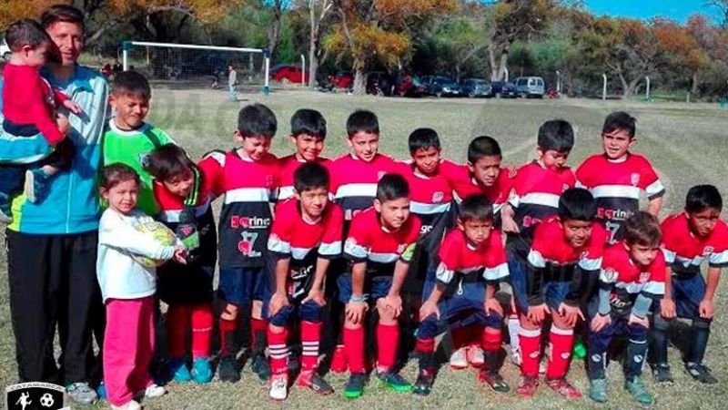 La Carrera prevaleció en el clásico con Las Pirquitas