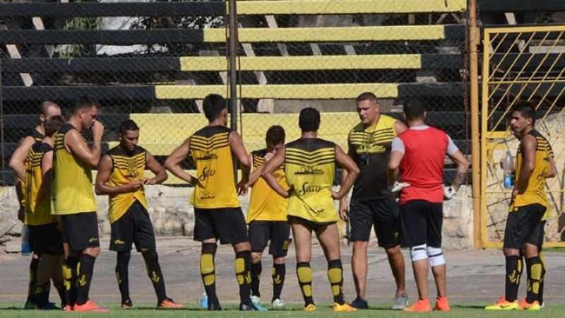 Mitre-Ramallo y Gimnasia Mza.-Cipoletti en semis del Federal “A”
