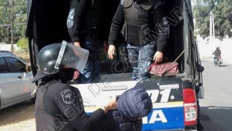 Detienen en la Terminal a una pareja con 1 kilo de cocaína