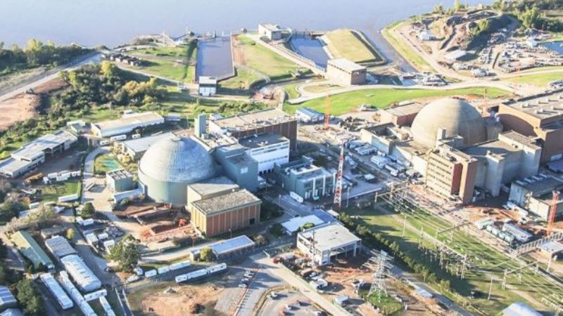 El Gobierno despedirá a 800 trabajadores de Atucha