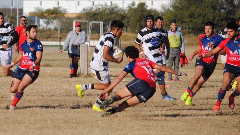 Teros y Catamarca RC por las semis”, en La Rioja