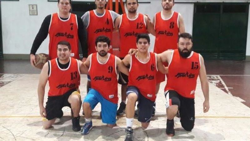 Mañana van las “semis” del Básquet Universitario