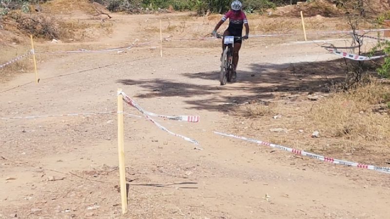 Macías imparable en la Copa Argentina de MTB