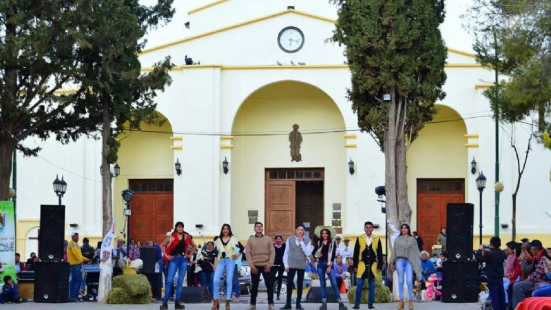 Lanzamiento Turístico Cultural, "Entre Texturas y Colores"