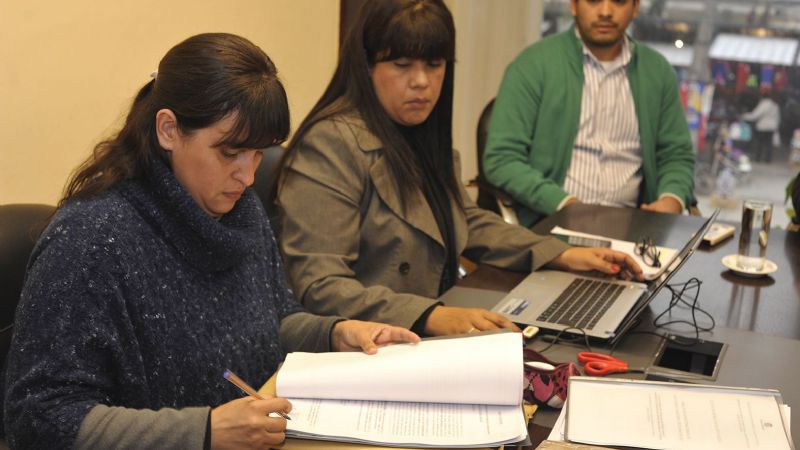 Apertura de sobres para la obra de infraestructura del Magisterio