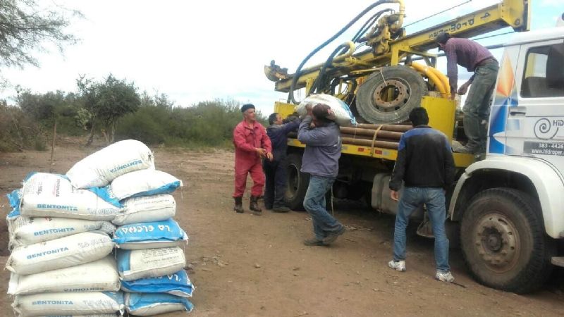 Histórico,  comenzó obra de agua potable en Las Peñas