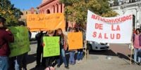 Los Autoconvocados de la Salud llevaron su reclamo a Casa de Gobierno.
