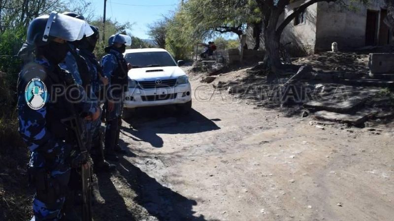 En persecución arrestan a un individuo y secuestran droga