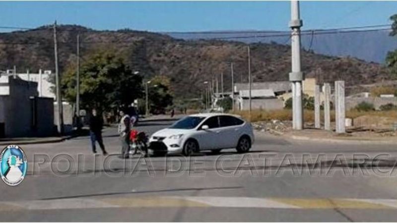 Chocaron auto y moto en el Norte