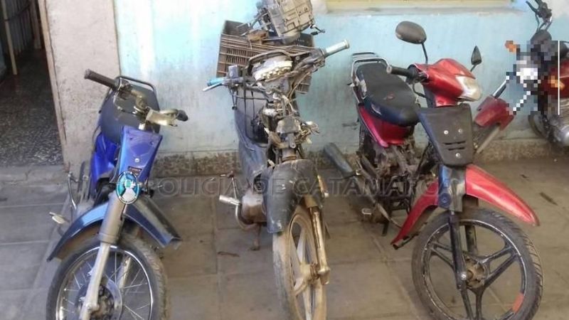 Secuestran motos y motores en una inspección de talleres en Valle Viejo