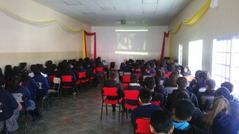 Talleres de prevención de las adicciones en el Colegio Virgen del Valle