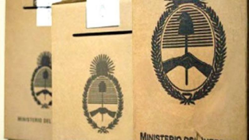 Los riojanos van a las urnas para renovar 18 bancas en la Cámara