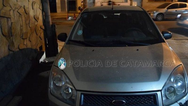 Secuestran un auto robado en Córdoba