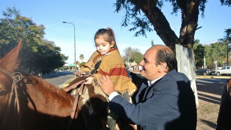 Saadi resaltó la figura de Felipe Varela