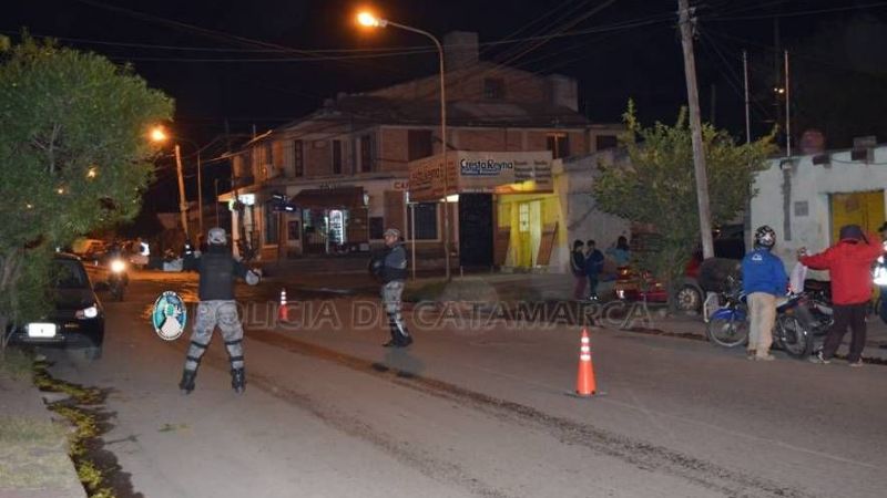 Rigurosos controles de vehículos y personas en Capital y Valle Viejo