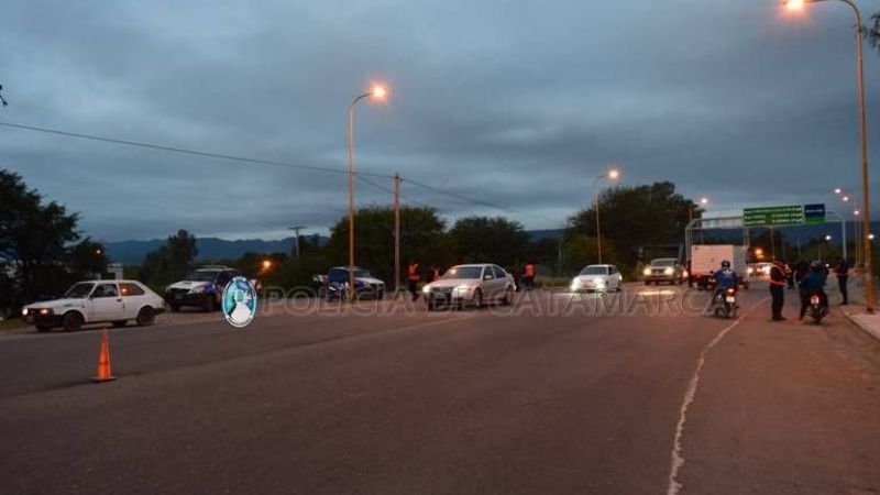 Rigurosos controles de vehículos y personas en Capital y Valle Viejo