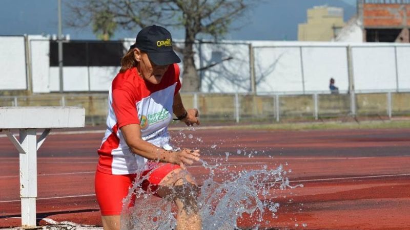 Once atletas máster al regional NOA en Salta