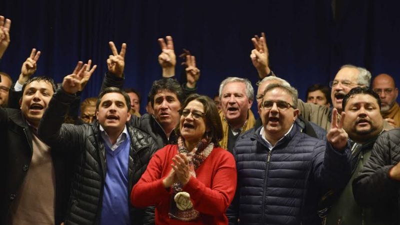 Con Raúl a la par, Lucía exhortó a “trabajar todos juntos”