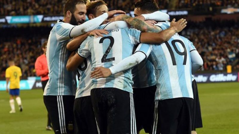 La Selección de Sampaoli debuó ganándole 1-0 a Brasil