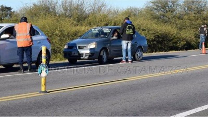 Secuestran cargamento con mercadería ilegal valuada en $136.000