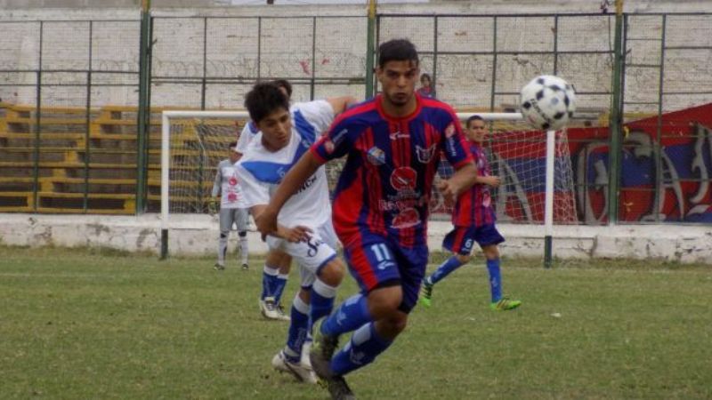 Triunfos “Santo” y “Ferroviario”, y empate de Policial-Chacarita