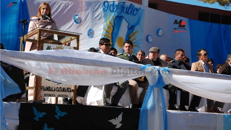 Acto por el "Día de la Independencia" en Fiambalá