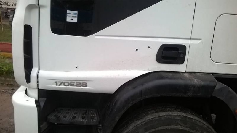Camión que partió de Catamarca fue baleado en Tucumán